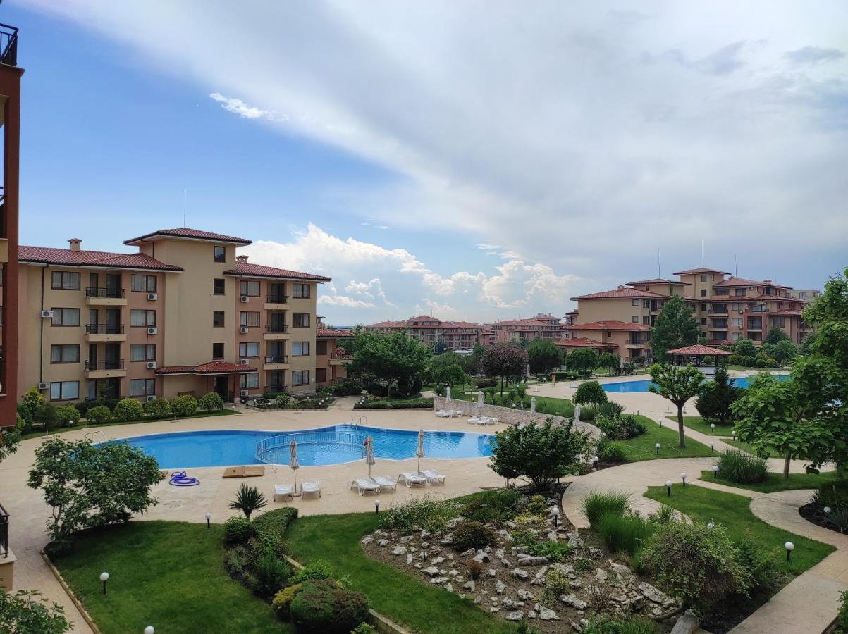 Magic Dreams Apartments Sveti Vlas Luaran gambar